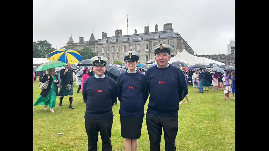 The three volunteers n the Gardens of Holyrood