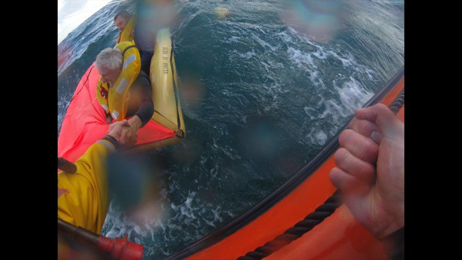 Duncan and Paul in their liferaft 