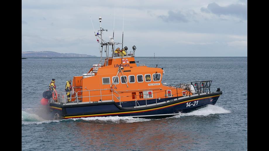 RNLB Macquarie at sea