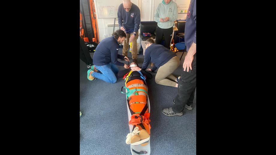 Port Talbot Volunteers training in Casualty Care