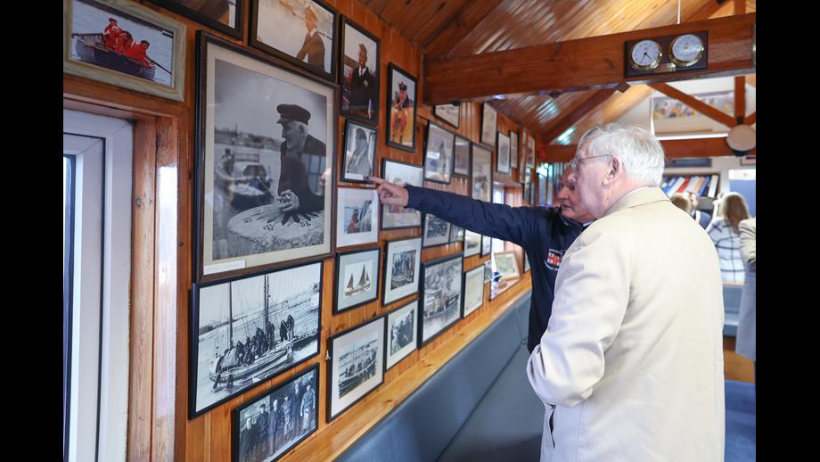 The Duke of Gloucester meeting members of Donaghadee RNLI 