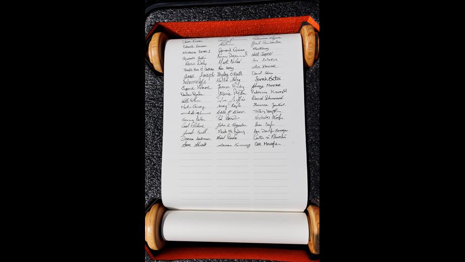 RNLI 200 Scroll