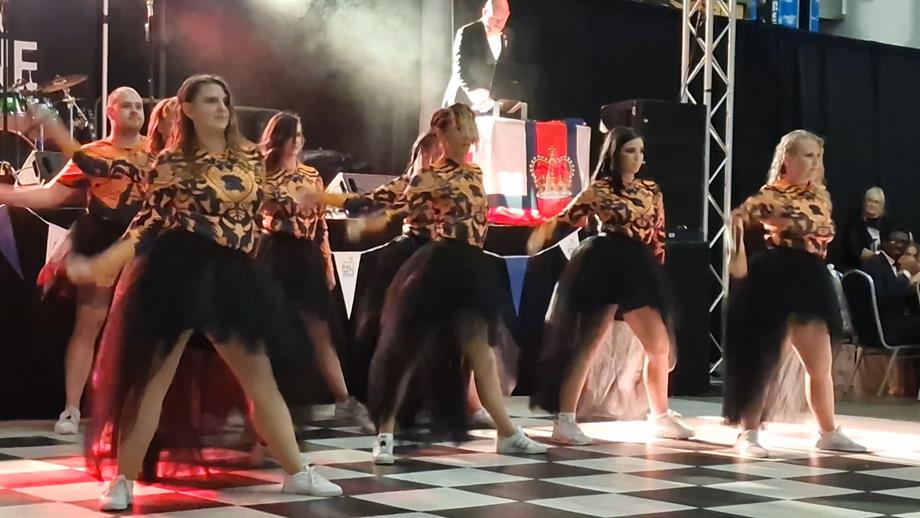 Method Dance group