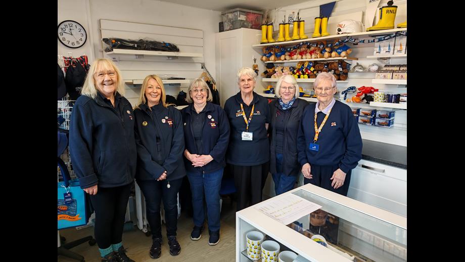 Shop Volunteers