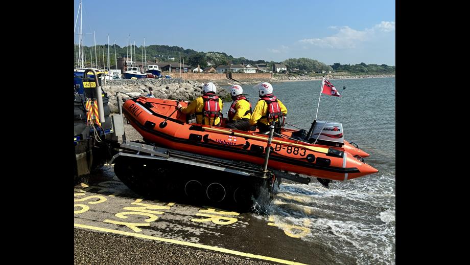 The lifeboat can be seen attached to the back of the BV launch vehicle 