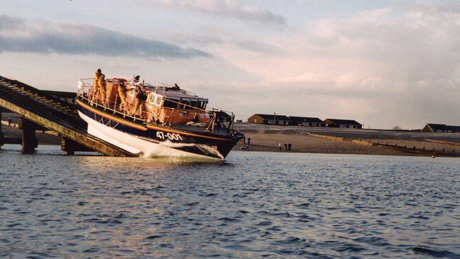Selsey RNLI's first Tyne class lifeboat, City of London, launching down the slipway.