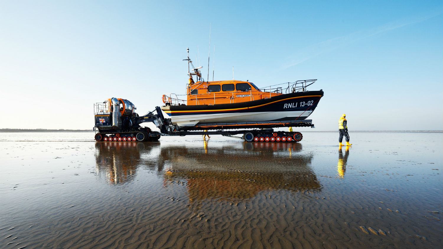 Launch and recovery exercise of the Dungeness Shannon class lifeboat The Morrell 13-02