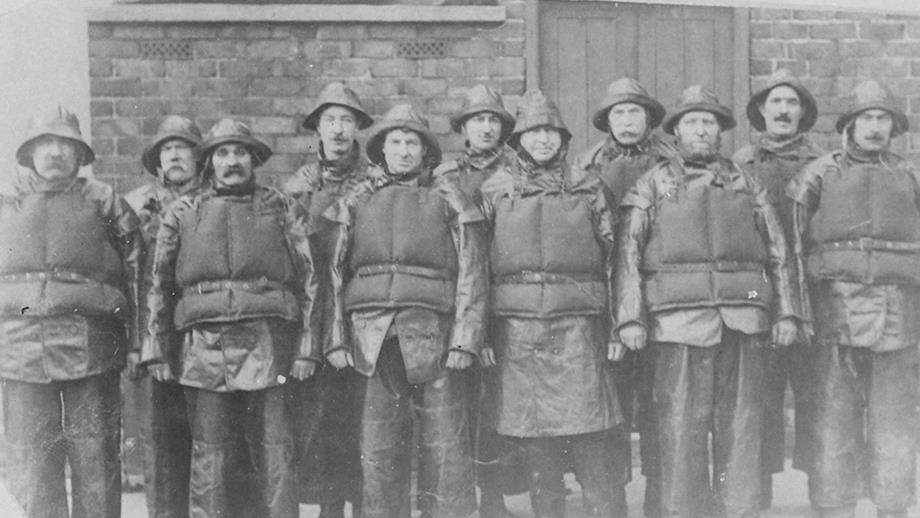 Tynemouth lifeboat crew wearing kapok lifejackets circa 1914.