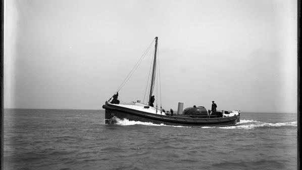 Black and white image of Greater London lifeboat on service