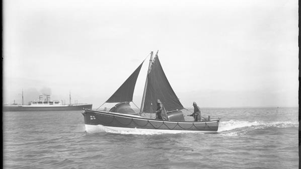Black and white image of Helen Blake lifeboat on service