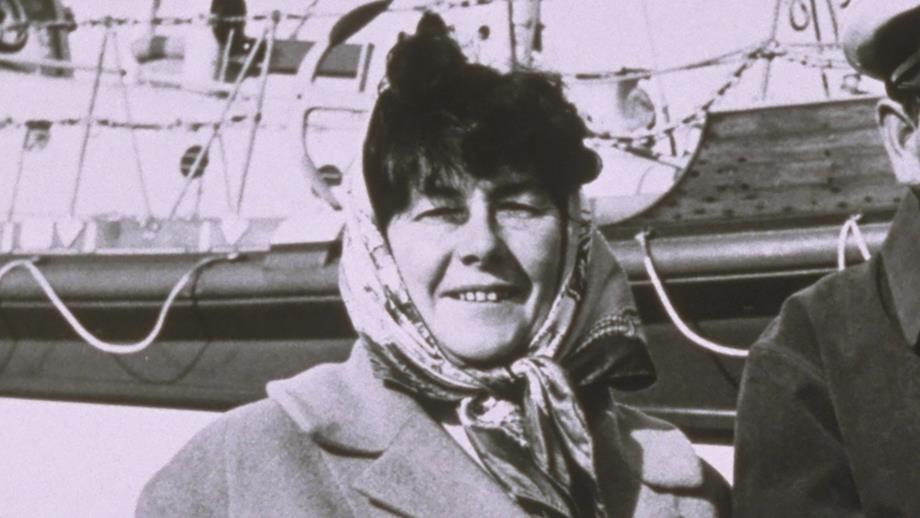 Lifeboat Launcher Doris Tart from Dungeness, speaking about lifeboat launching during the Second World War