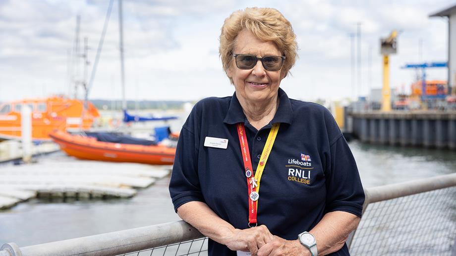 Angela Davies, a volunteer College tour guide